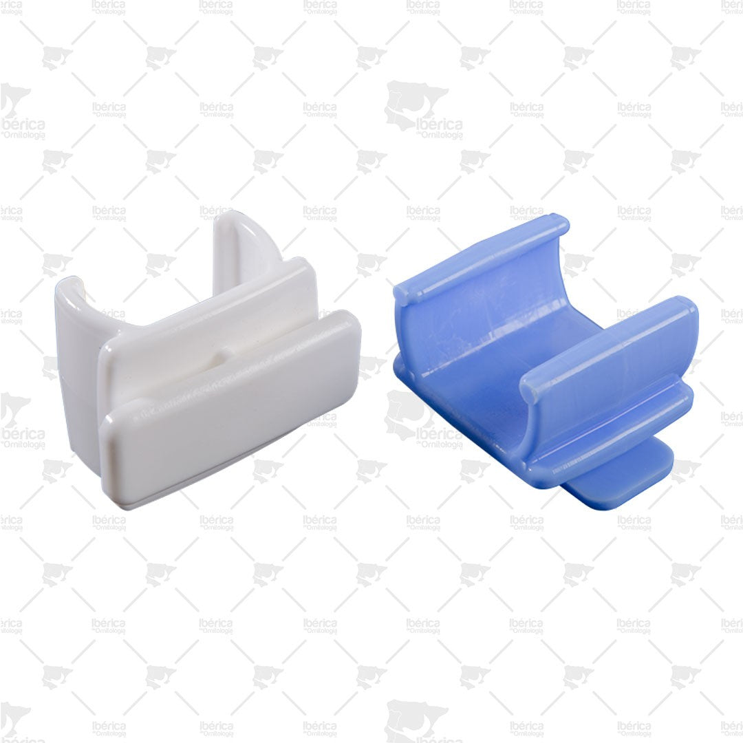 Gancho para Bebedero sin Bola I096 (Sta Soluzioni), para sujetar el bebedero ibericadeornitologia